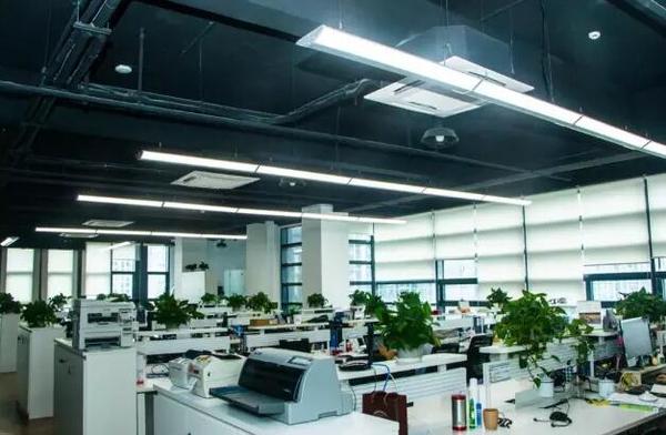 辦公室裝修--翻新還是重裝，這是一個問題