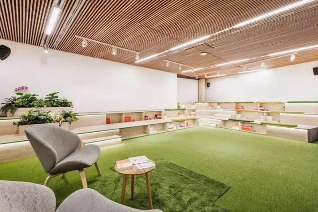 既有感官愉悅，又能體現(xiàn)品牌價值，我就服可口可樂的辦公室設(shè)計！