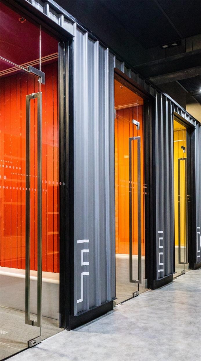 辦公空間，辦公室設計，科技公司辦公室設計，現(xiàn)代風格辦公室，創(chuàng)意社區(qū)