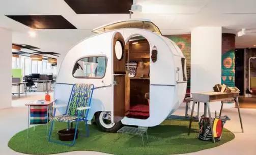 給我一個(gè)這么潮的辦公室，我一定會(huì)好好工作的！