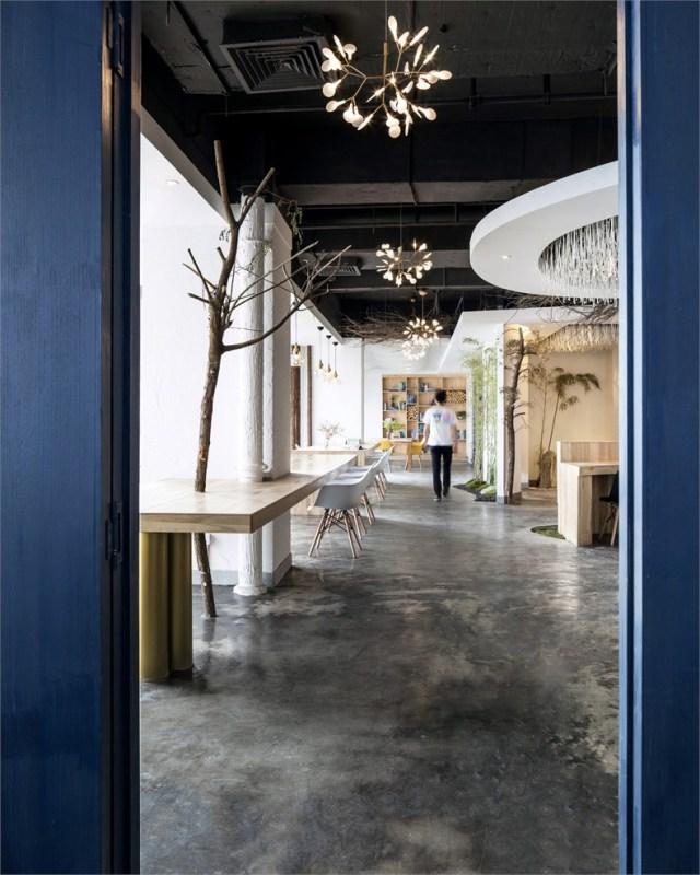 上善若水任方圓，＊＊人文氣息的辦公室設計