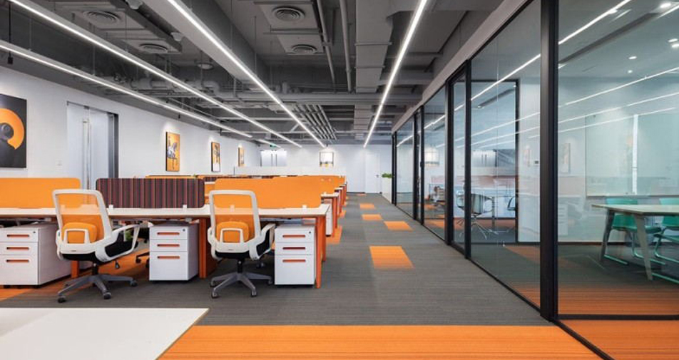 大型的辦公室一般用什么裝飾？